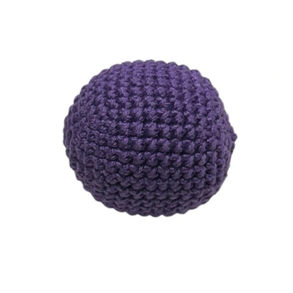 100% handmade crochet ball toy for cats with catnip inside! 100% cotton yarn toy